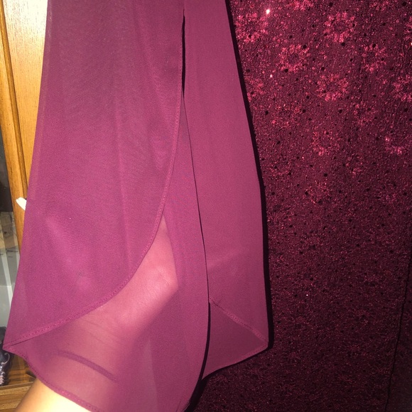 Dress - Picture 3 of 5